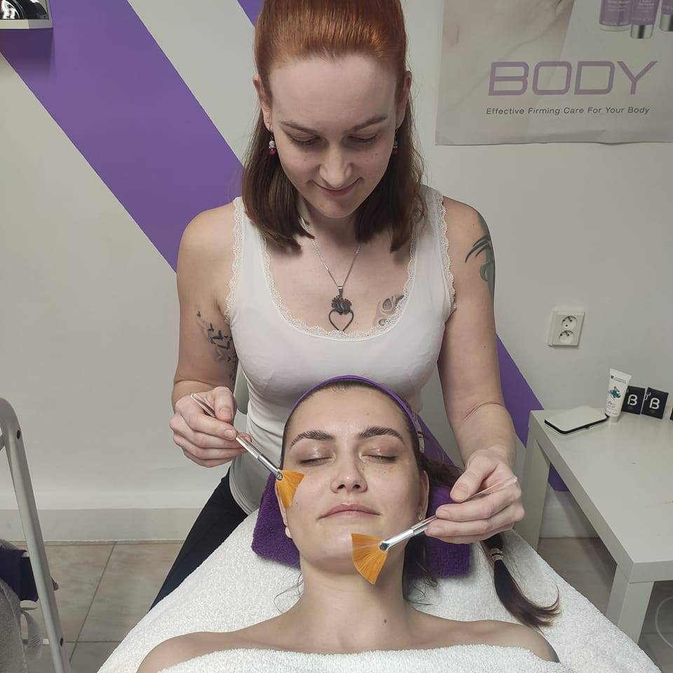 Kosmetické ošetření pleti a lifting